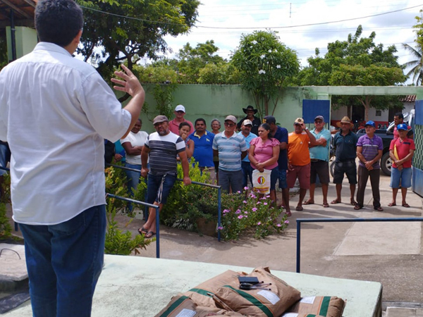 DISTRIBUIÇÃO DE SEMENTES!